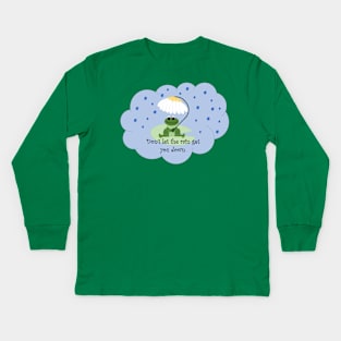 Frog in Rain Kids Long Sleeve T-Shirt